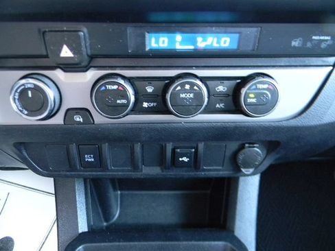 Used 2023 Toyota Tacoma SR AWD/4WD image 14