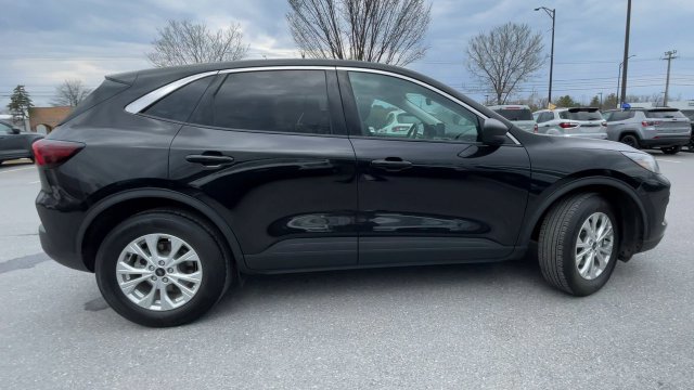 Used 2023 Ford Escape Active AWD/4WD image 9