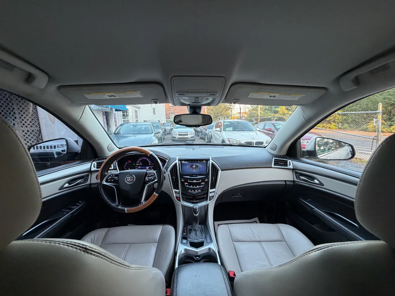 Used 2014 Cadillac SRX FWD image 39