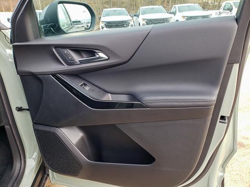 New 2026 Chevrolet Equinox LT w/ Safety and Technology Package image 29