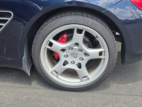 Used 2005 Porsche Boxster S RWD image 4