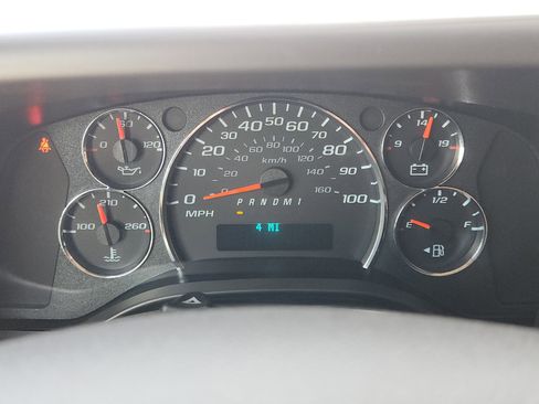 New 2025 Chevrolet Express 2500 w/ Driver Convenience Package image 7