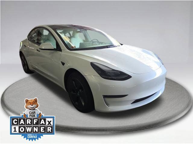 Used 2023 Tesla Model 3 Standard Range RWD image 2