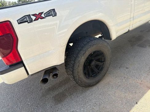 Used 2022 Ford F250 Platinum AWD/4WD image 36