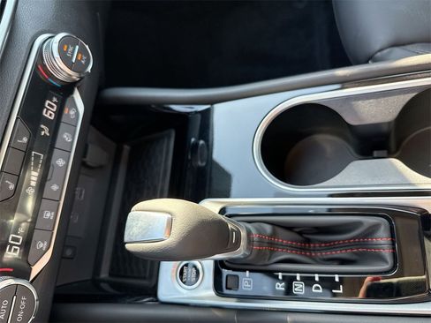 New 2025 Nissan Altima 2.5 SR w/ SR Premium Package image 40