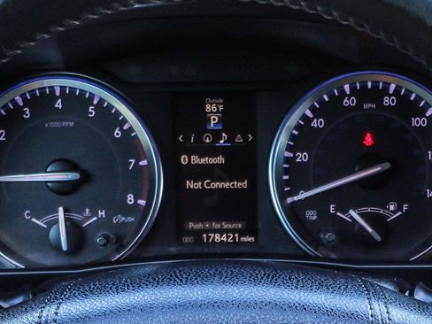Used 2015 Toyota Highlander XLE AWD/4WD image 7