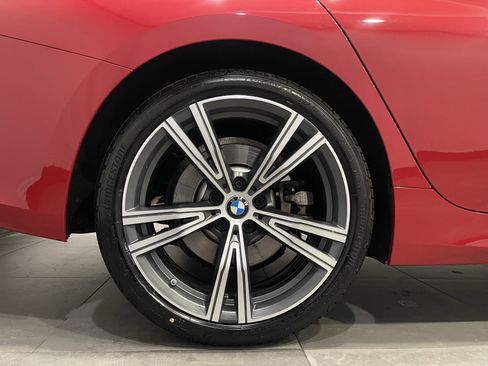 Certified 2022 BMW 330i xDrive Sedan w/ Premium Package 2 AWD/4WD image 9