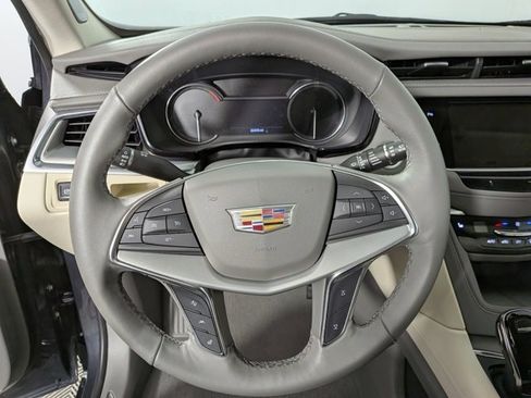 Certified 2023 Cadillac XT5 Premium Luxury w/ LPO, Floor Liner Package image 19
