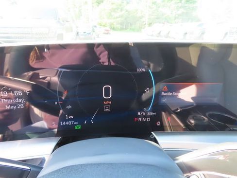 Used 2024 Cadillac Lyriq Luxury RWD image 21