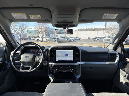 Used 2022 Ford F150 XLT w/ Equipment Group 302A High image 13