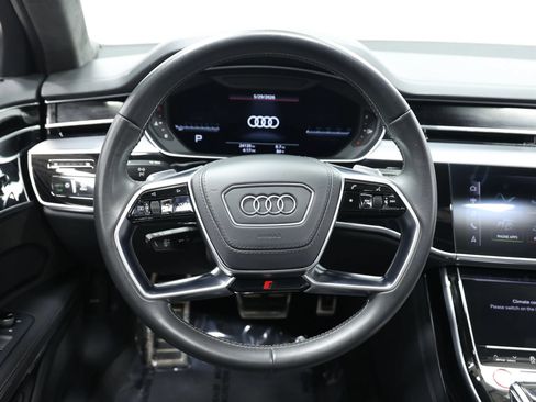 Used 2020 Audi S8 L w/ S8 Executive Package AWD/4WD image 23