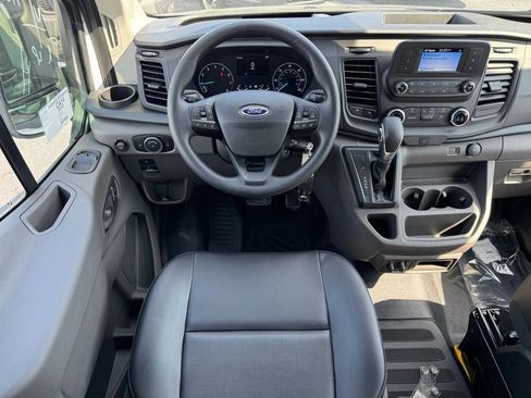 New 2025 Ford Transit 250 Low Roof image 12