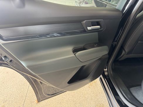 New 2026 GMC Terrain AT4 w/ Convenience Package III image 9