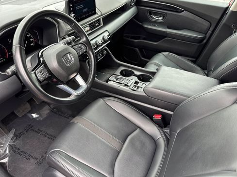 Certified 2024 Honda Pilot EX-L image 4