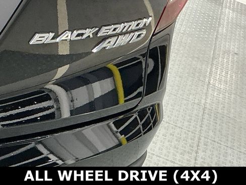 Used 2021 Honda Pilot Black Edition image 4