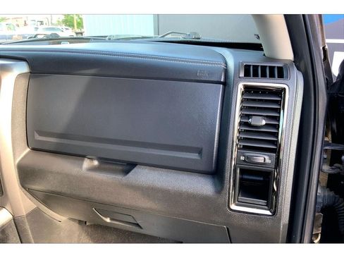 Used 2018 RAM 1500 Sport w/ Sport Premium Group AWD/4WD image 17