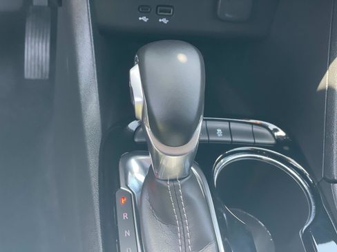 Used 2025 Buick Encore GX Preferred FWD image 16