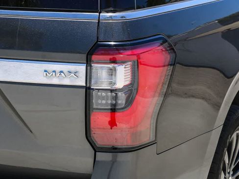 Used 2019 Ford Expedition Max Limited RWD image 10