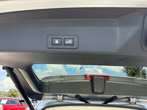Used 2021 Subaru Ascent Touring w/ Popular Package #2A image 12