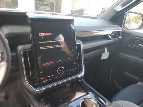 New 2026 GMC Yukon Elevation image 26