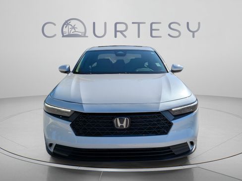 Used 2024 Honda Accord EX image 10