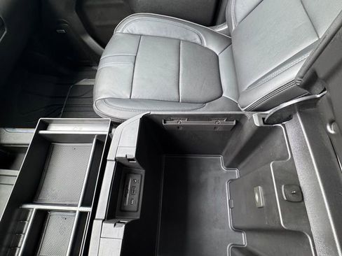 Used 2022 Chevrolet Silverado 2500 High Country w/ Z71 Off-Road Package image 33