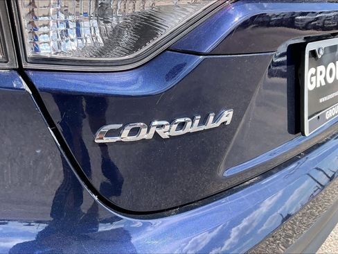 Used 2024 Toyota Corolla LE FWD image 30