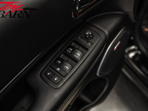 Used 2018 Dodge Durango SRT w/ SRT Interior Appearance Group image 21