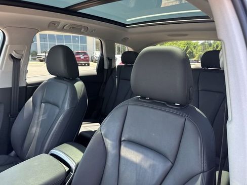 Used 2022 Audi Q7 3.0T Premium AWD/4WD image 11