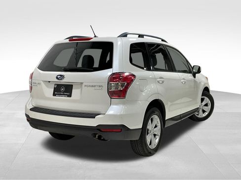 Used 2015 Subaru Forester 2.5i Premium w/ Popular Package #2 AWD/4WD image 4