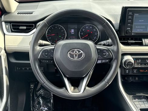 Used 2020 Toyota RAV4 XLE w/ Convenience Package AWD/4WD image 15