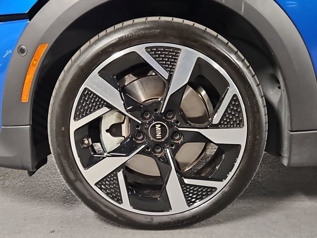 Used 2026 MINI Cooper 4-Door Hardtop FWD image 23