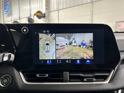 Used 2026 Chevrolet Equinox LT w/ Convenience Package II AWD/4WD image 21