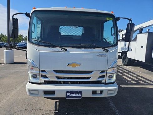 New 2024 Chevrolet Low Cab Forward image 8