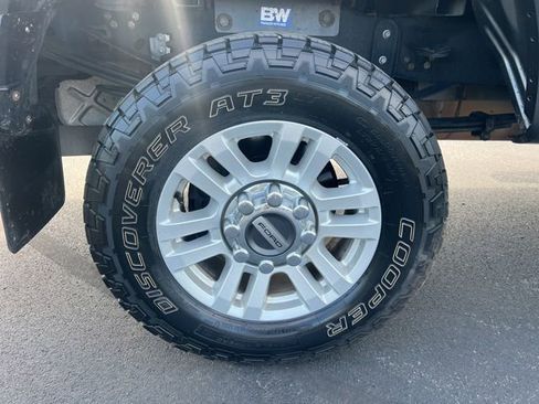 Used 2019 Ford F250 XLT w/ XLT Value Package AWD/4WD image 9