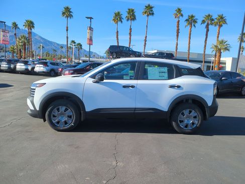 New 2026 Nissan Kicks S FWD image 3