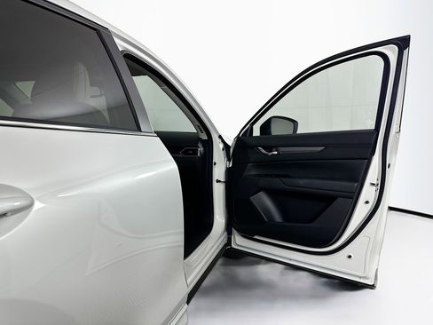 Used 2025 MAZDA CX-5 AWD 2.5 S w/ Preferred Package image 32