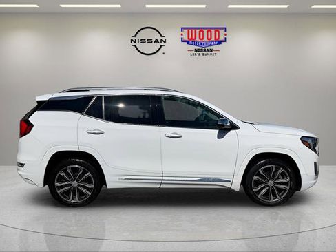 Used 2020 GMC Terrain Denali w/ GMC Pro Grade Package image 2