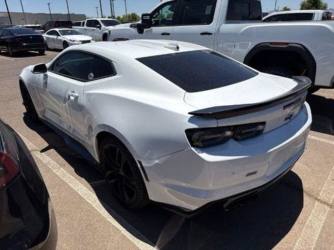Used 2023 Chevrolet Camaro SS RWD image 3