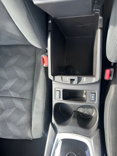 Used 2016 Nissan Rogue SV AWD/4WD image 17
