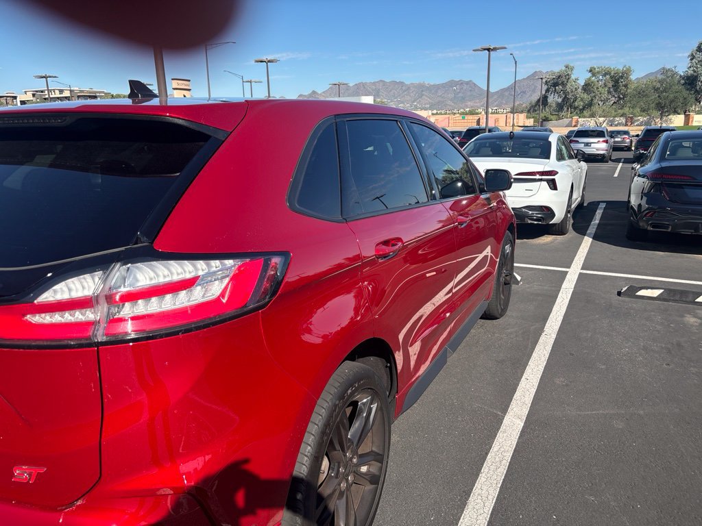 Used 2020 Ford Edge ST w/ Equipment Group 401A AWD/4WD image 5