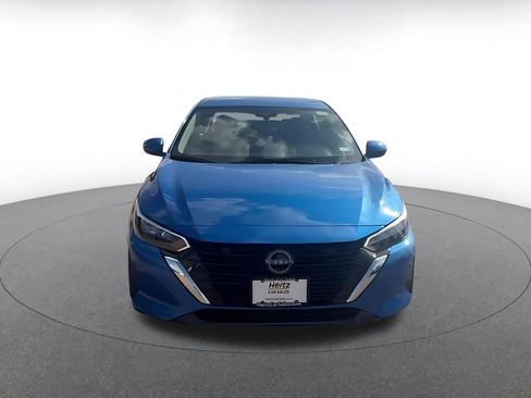 Used 2025 Nissan Sentra SV FWD image 4