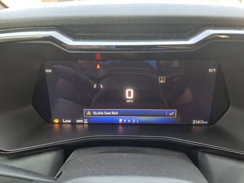 Used 2024 Chevrolet Colorado Z71 w/ Z71 Convenience Package 2 AWD/4WD image 14