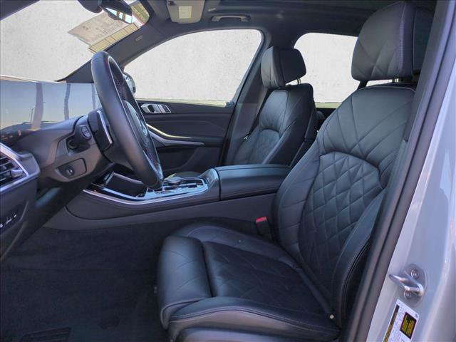 Certified 2025 BMW X5 M60i w/ Climate Comfort Package AWD/4WD image 17