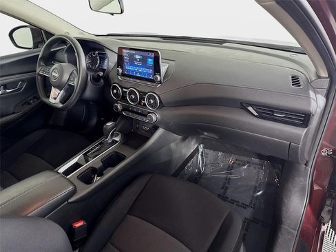 Certified 2024 Nissan Sentra SV FWD image 26