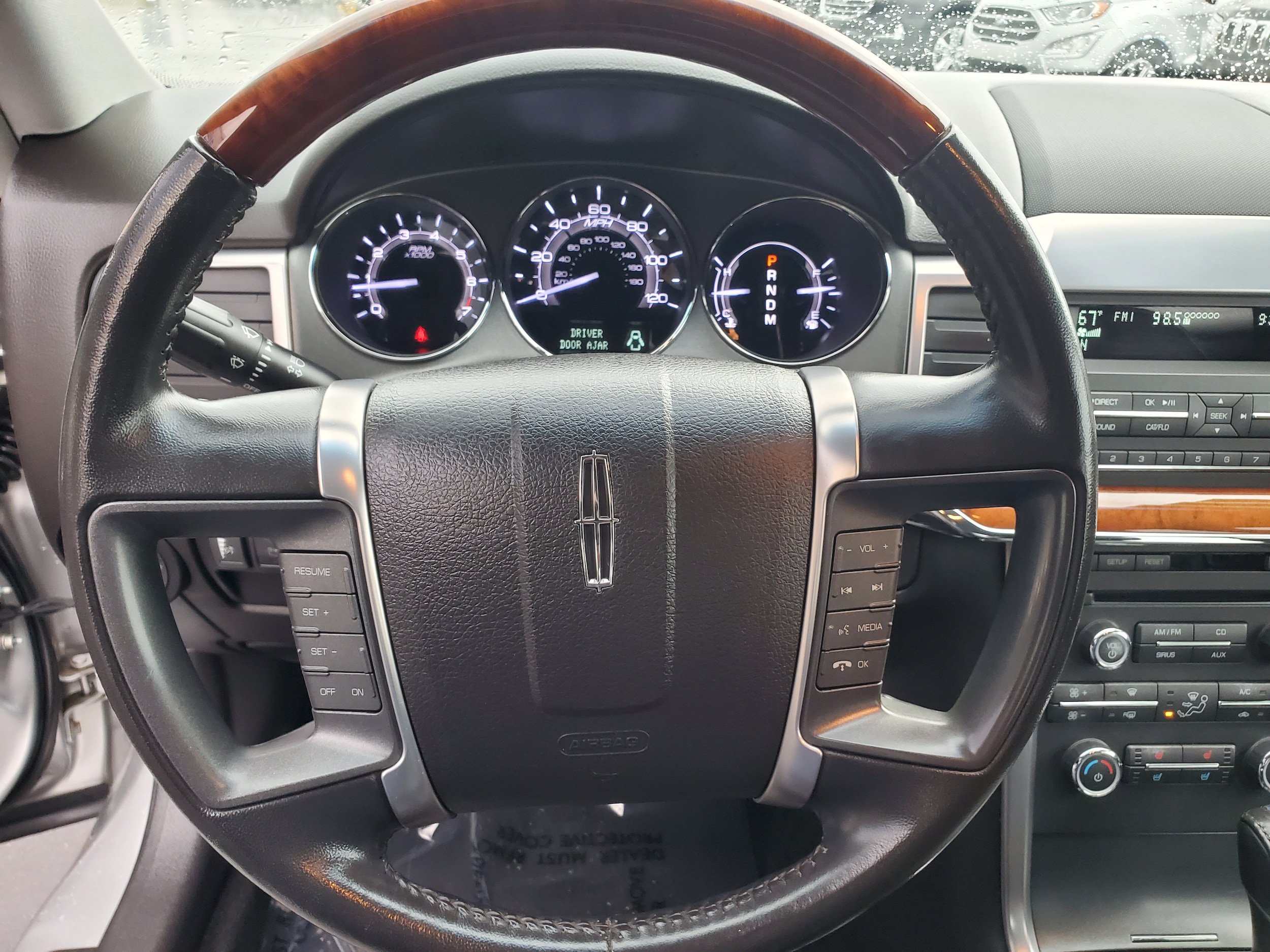 Used 2011 Lincoln MKZ FWD image 17