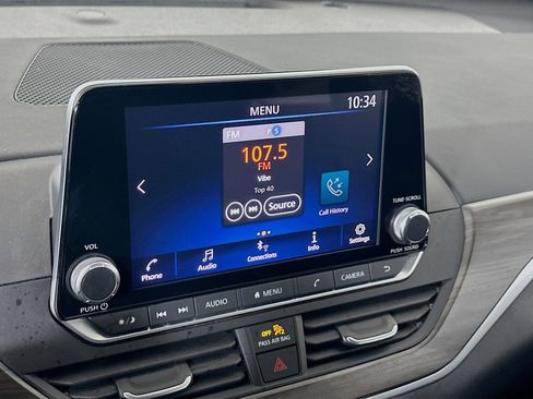 Used 2023 Nissan Altima 2.5 SV image 19