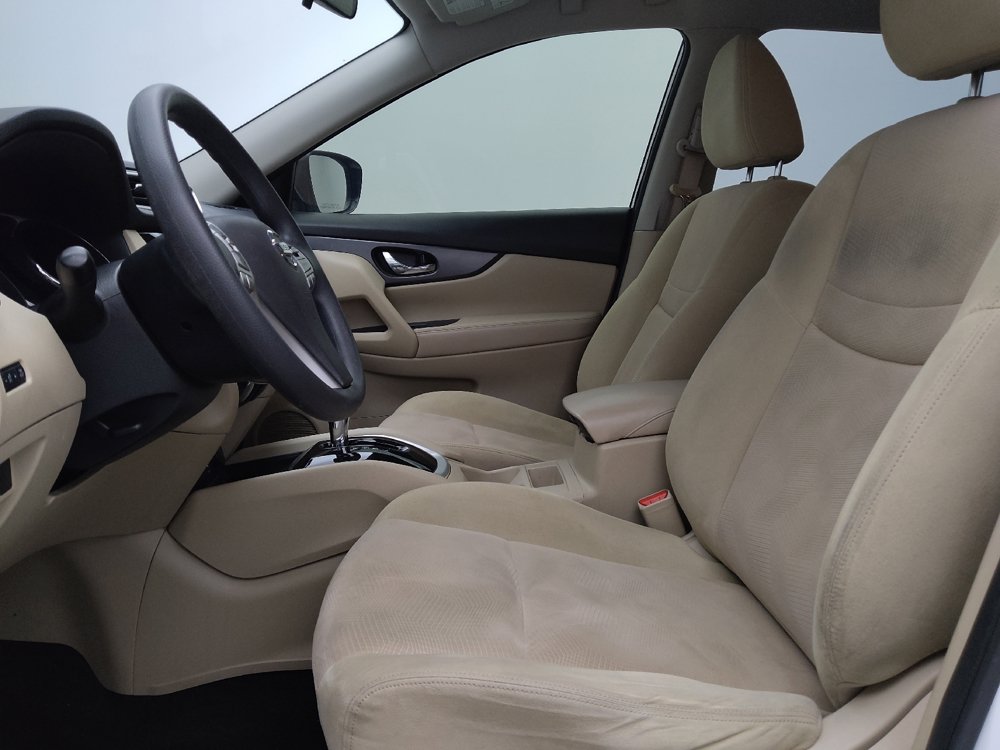 Used 2016 Nissan Rogue S FWD image 17