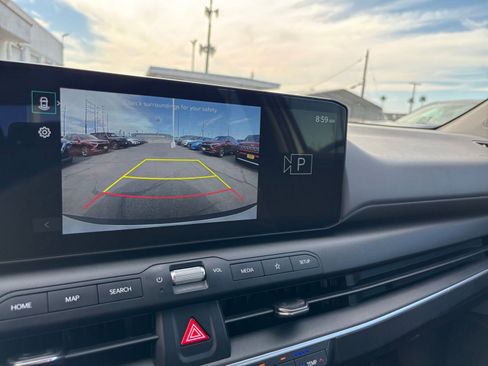 Used 2025 Kia K4 FWD image 22