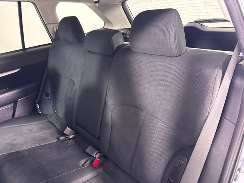 Used 2014 Subaru Outback 2.5i Premium w/ Moonroof Package image 21